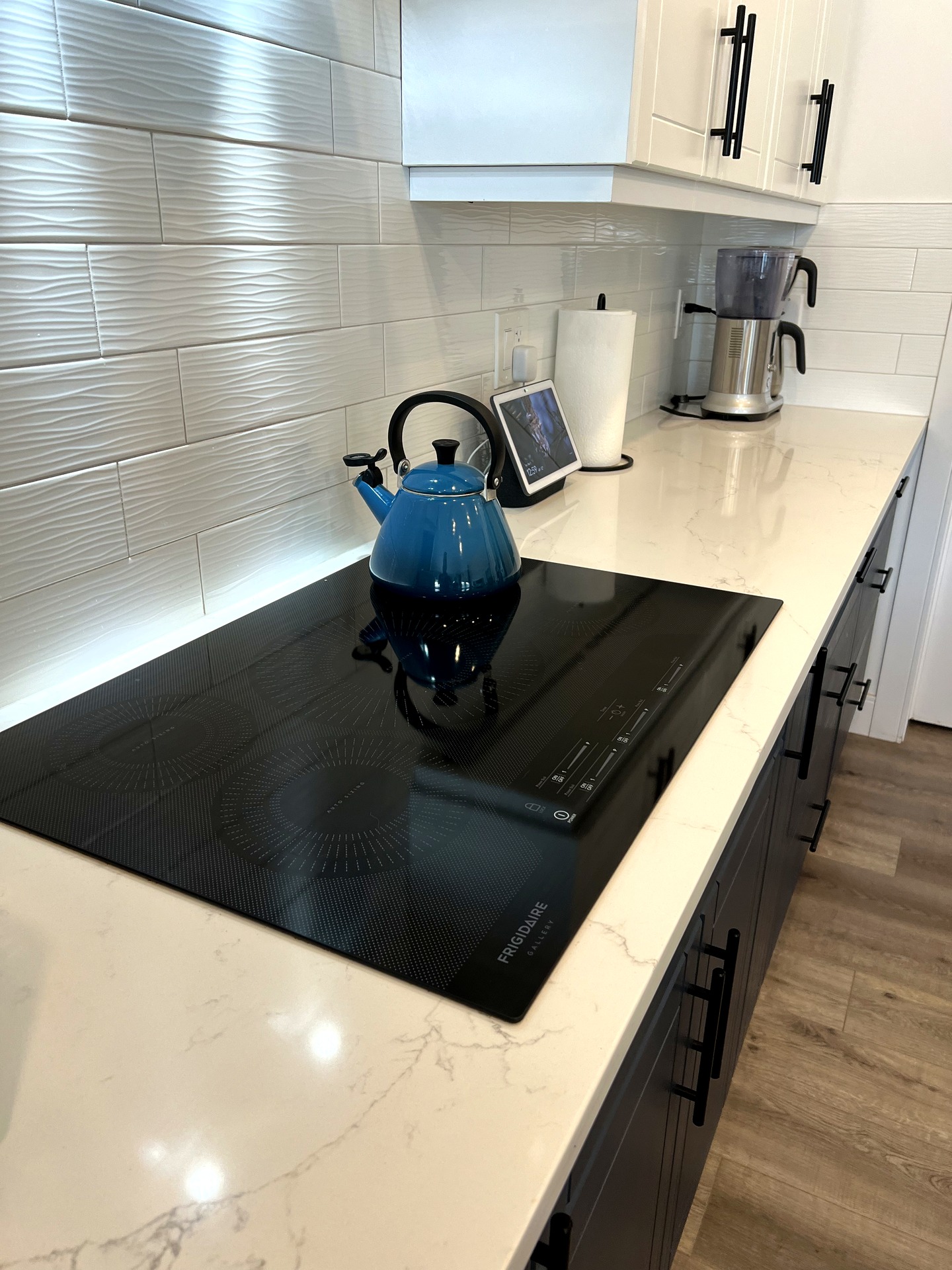 Spotless clean kitchen after PrimePoint professional cleaning